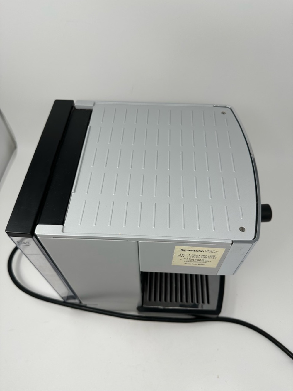 NESPRESSO D300 Machine - Picture 10 of 11